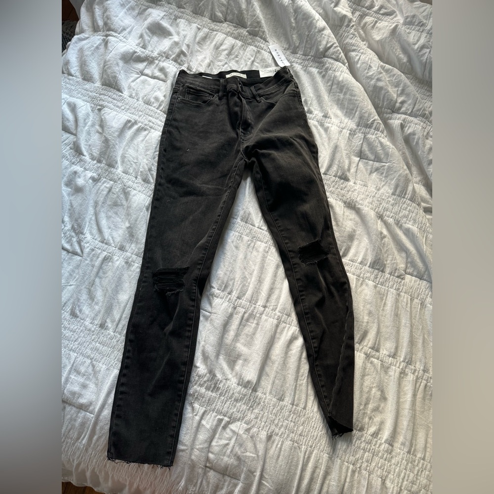 Black pacsun ripped skinny jeans